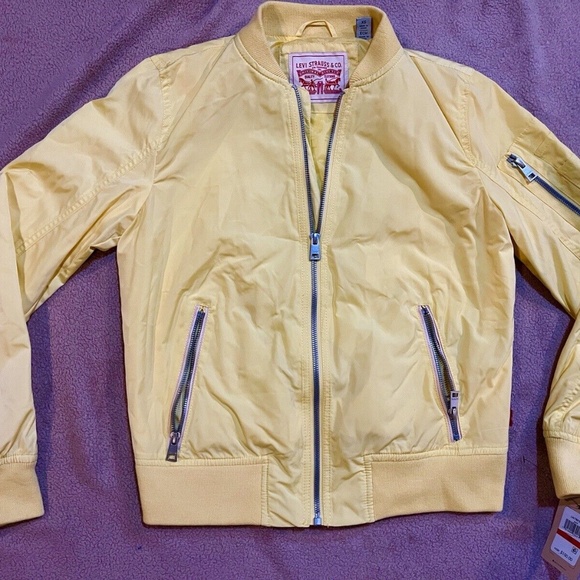Levi's NWT  Popcorn Yellow Women's Melanie Newport XS Bomber Jacket - Picture 9 of 9